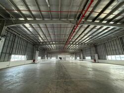 Thyssen Haniel Logistics Centre (D16), Warehouse #597569381